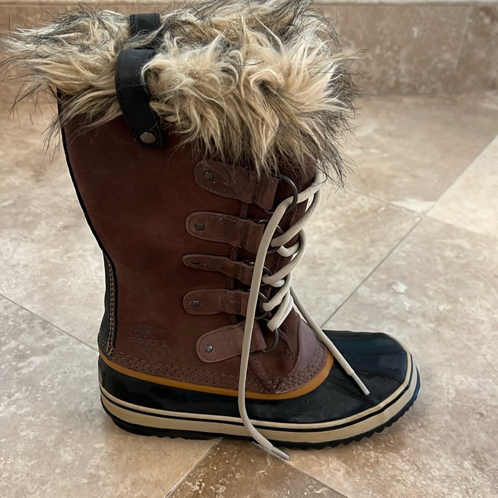 Sorel - Joan of Arctic Boots - Winter or Snow boot